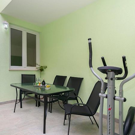 Apartment Ivano Дугі-Рат Екстер'єр фото