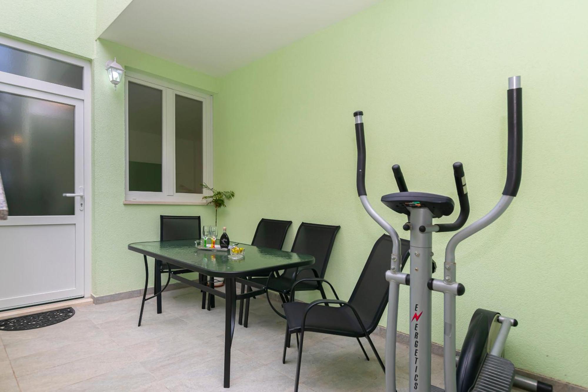 Apartment Ivano Дугі-Рат Екстер'єр фото